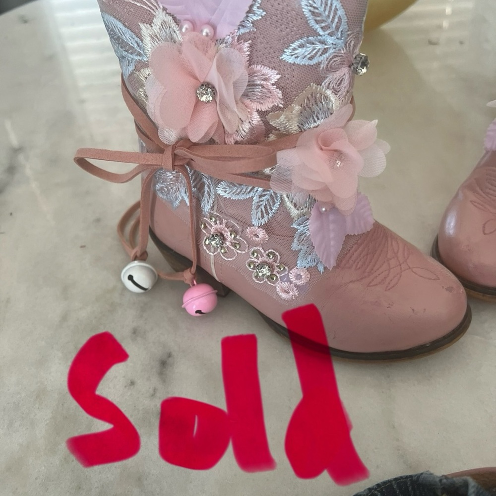Boho pink Cowgirl Boots, up cycled and given a fun new life!  Set is available.